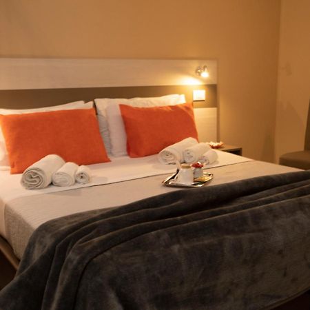 La Perla Amantea - Rooms & Apartaments Εξωτερικό φωτογραφία