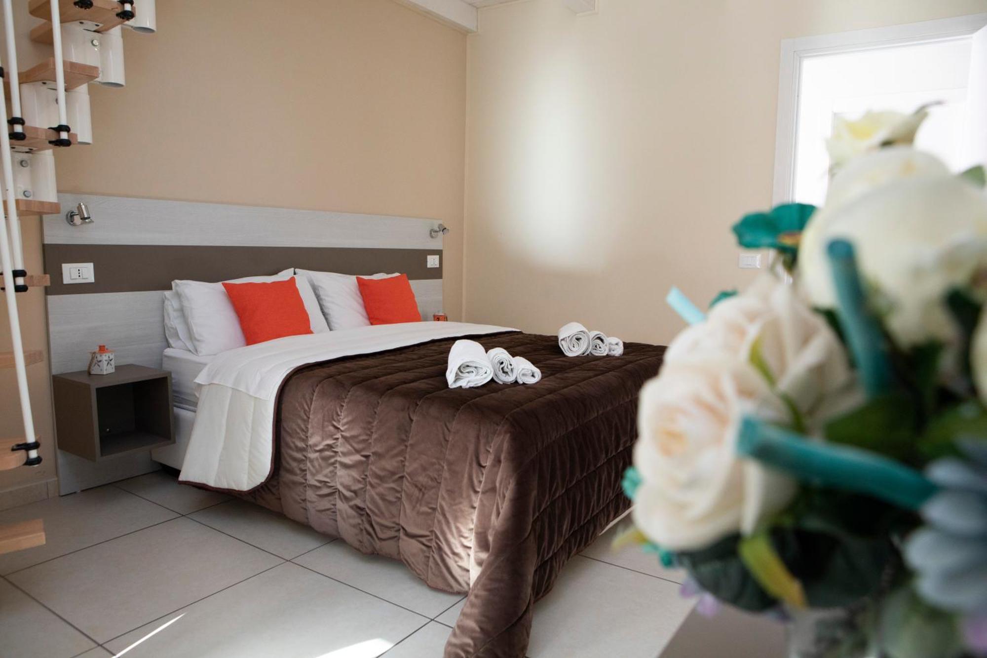 La Perla Amantea - Rooms & Apartaments Εξωτερικό φωτογραφία